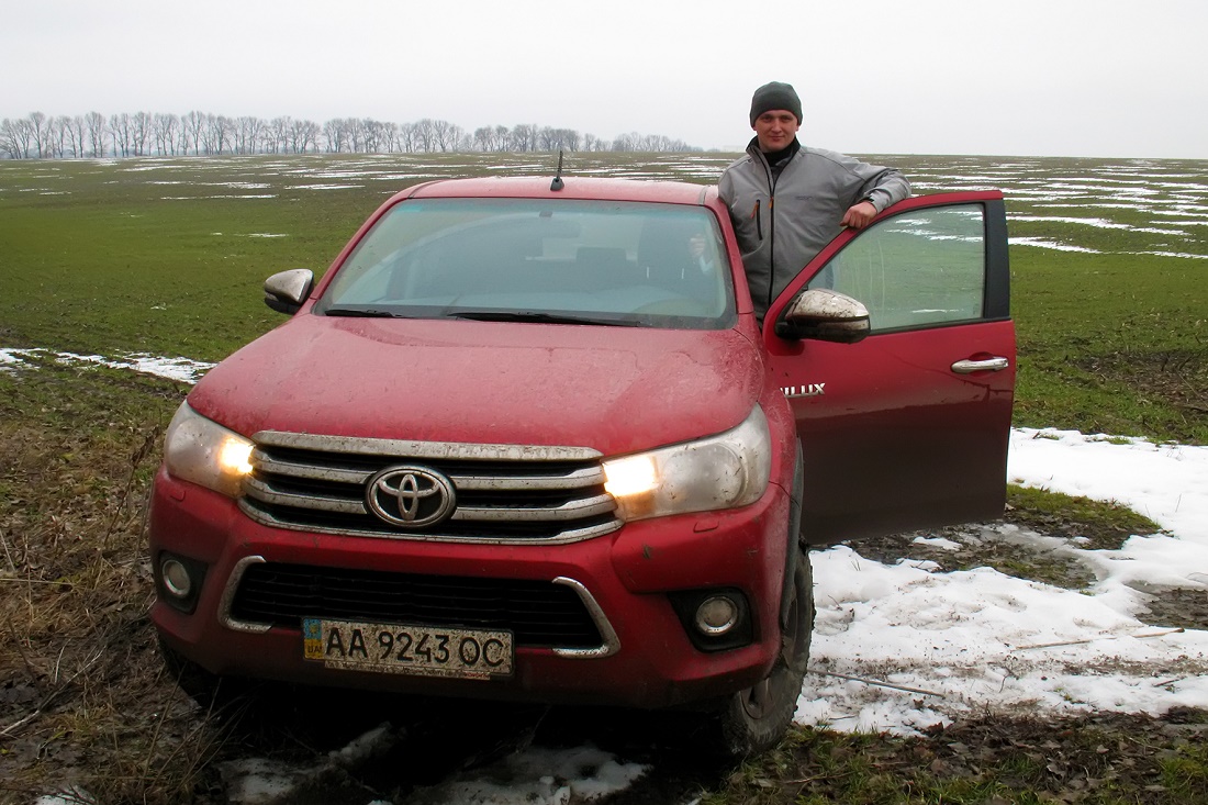 Фото 1. Toyota Hilux&nbsp;– три дні на&nbsp;фермерській роботі