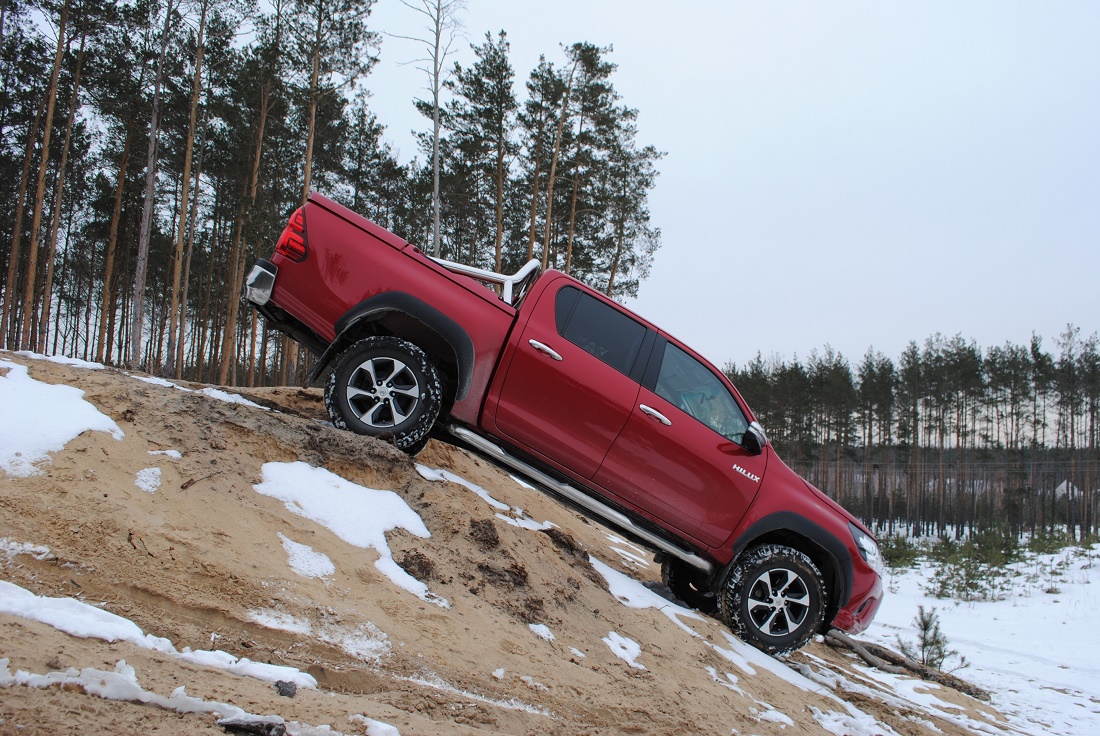 Фото 3. Toyota Hilux&nbsp;– три дні на&nbsp;фермерській роботі