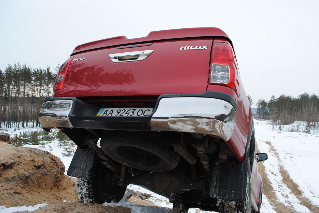 Фото 4. Toyota Hilux&nbsp;– три дні на&nbsp;фермерській роботі
