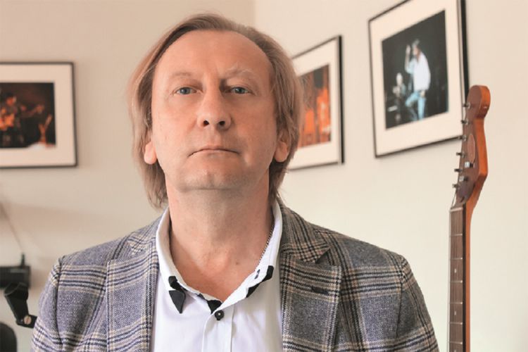 Здивуй нас, Гройсмане. Романтична аналітика, лірична політологія